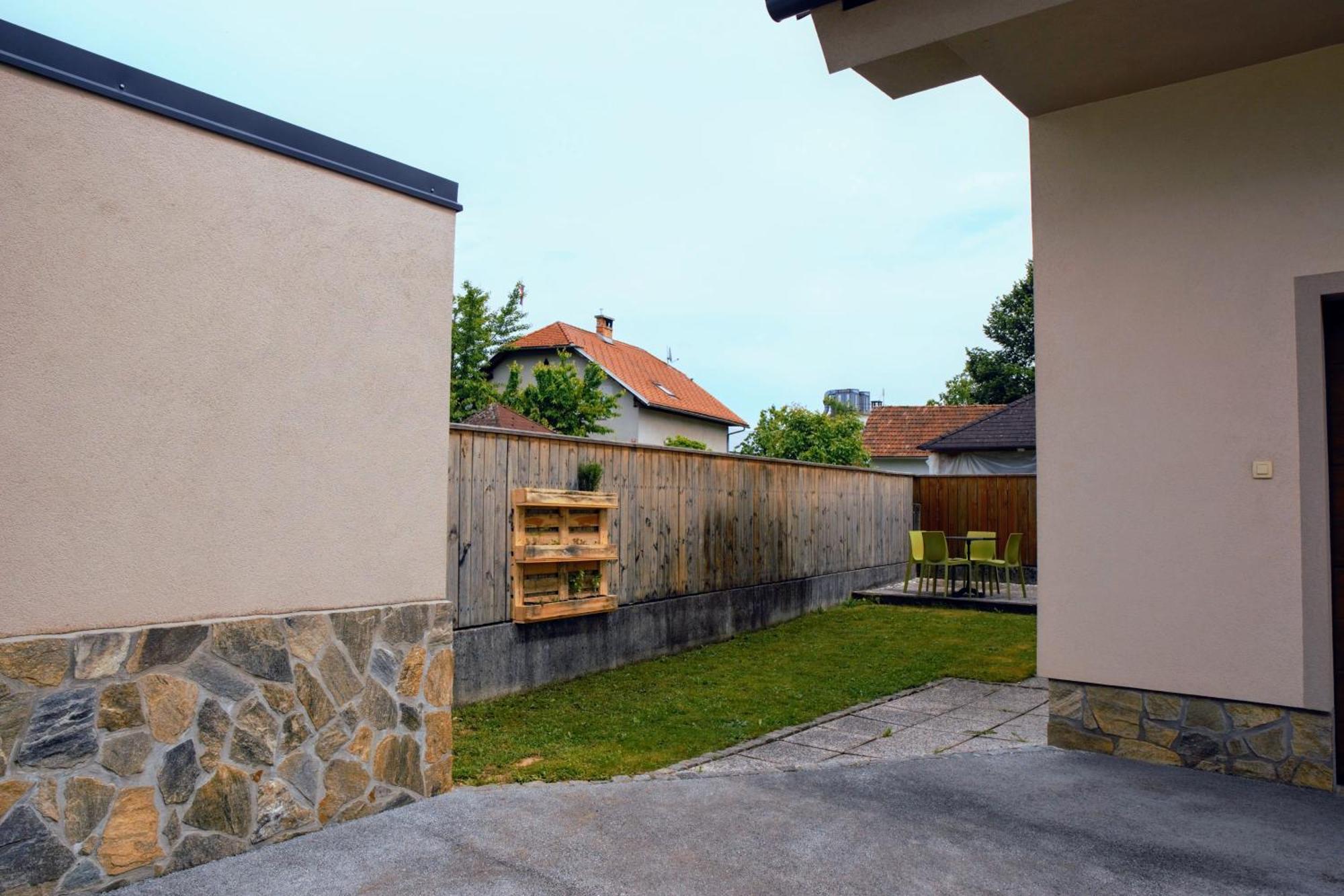 Domen'S Cozy Rentals Kranj Exterior photo