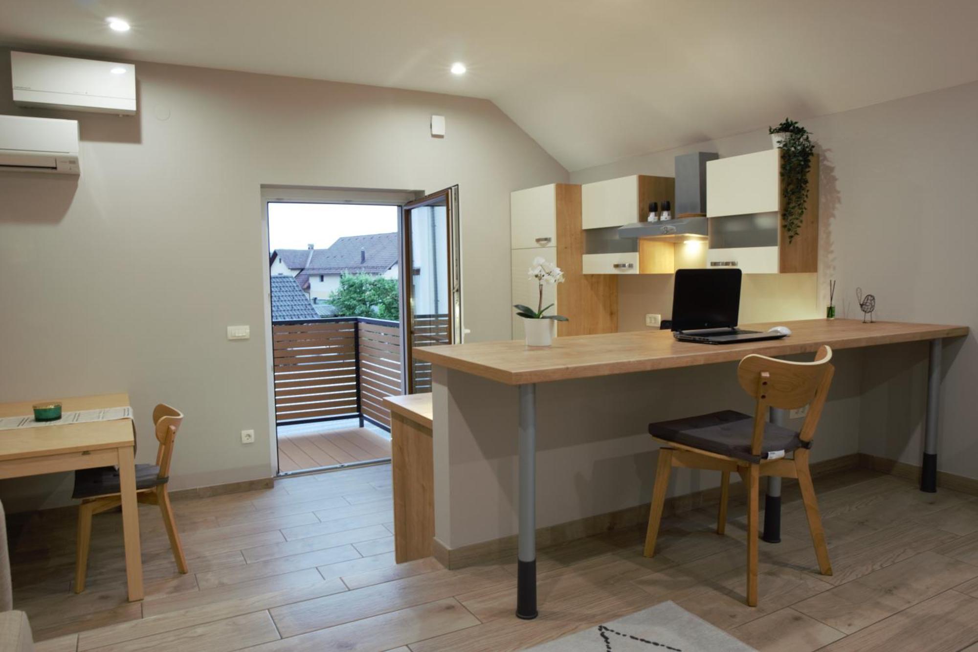 Domen'S Cozy Rentals Kranj Exterior photo
