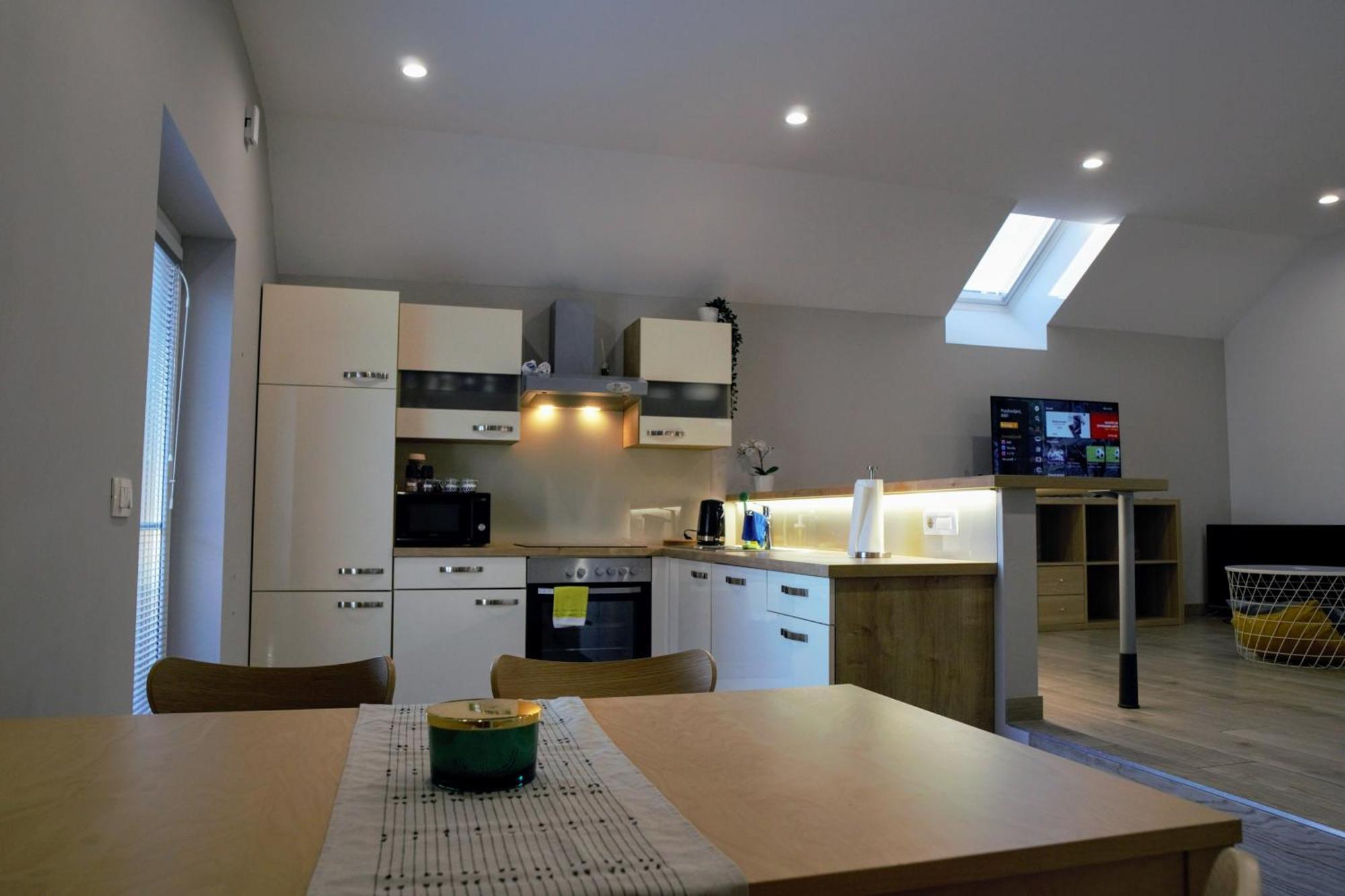 Domen'S Cozy Rentals Kranj Room photo