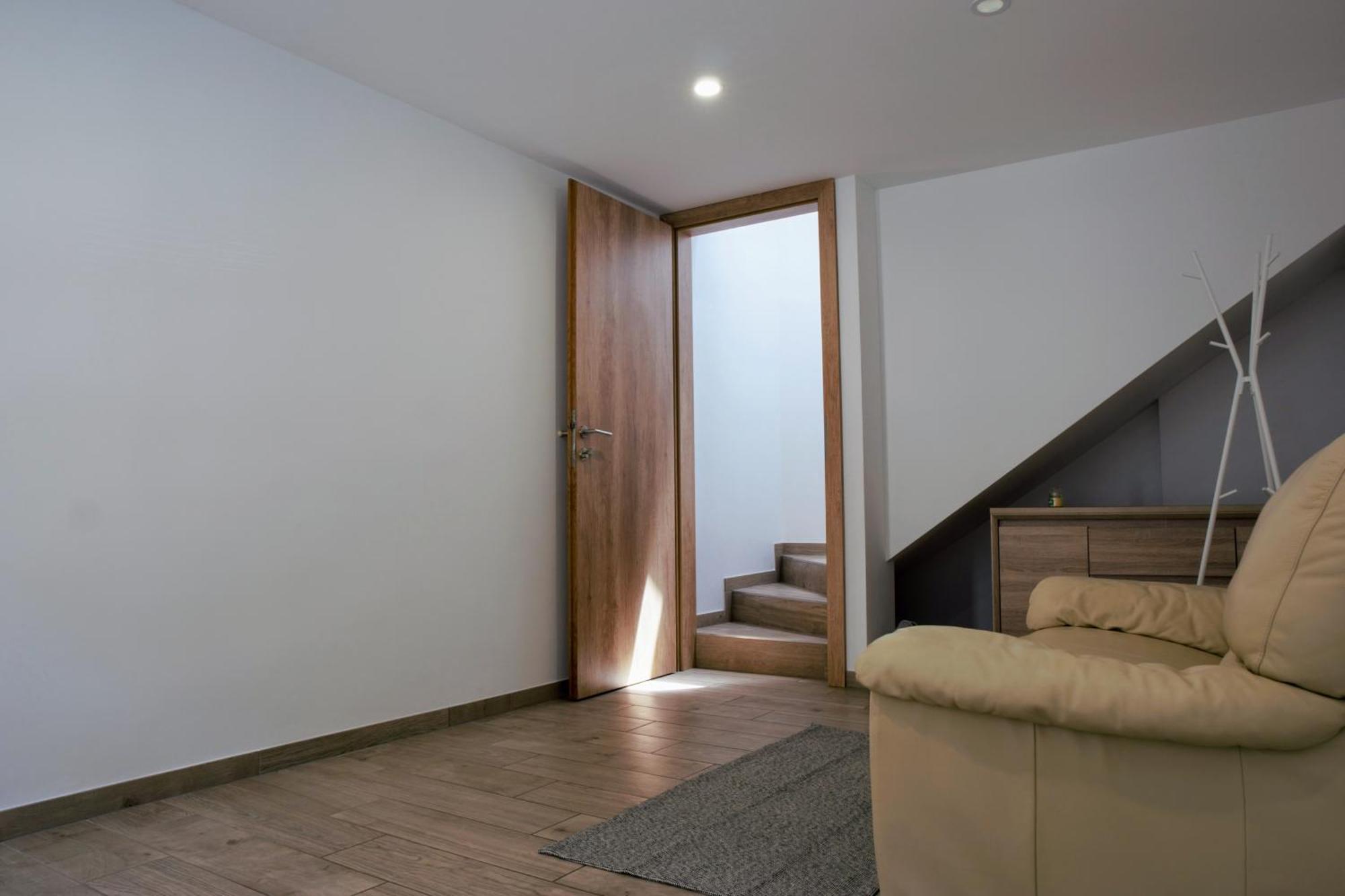 Domen'S Cozy Rentals Kranj Exterior photo